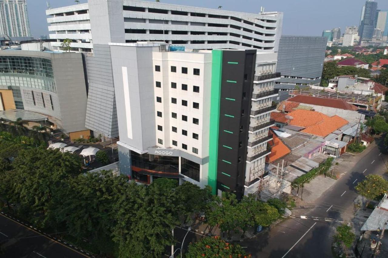 Agogo Downtown Hotel Surabaya Exterior photo